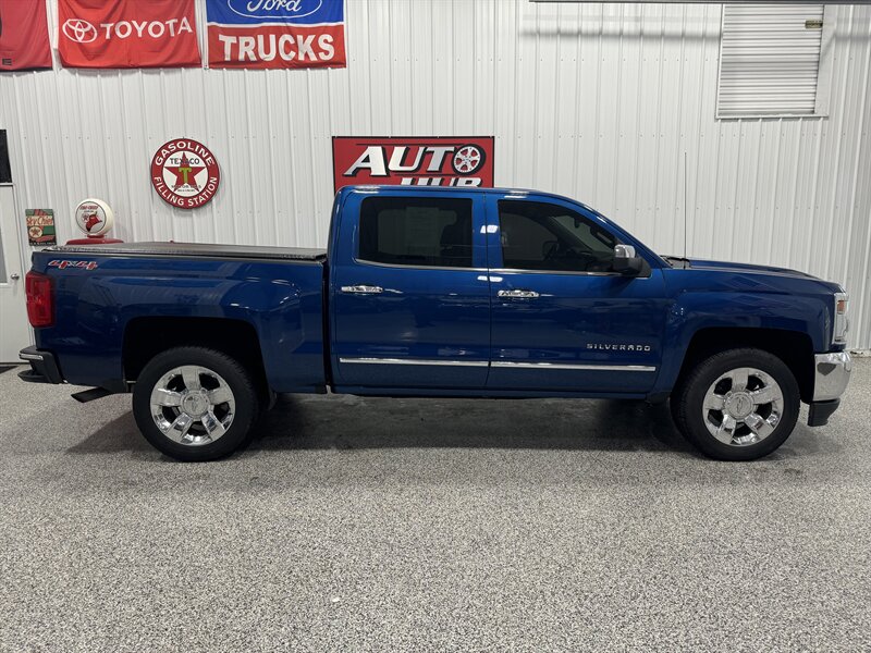 2017 Chevrolet Silverado 1500 LTZ   - Photo 22 - Rochelle, IL 61068