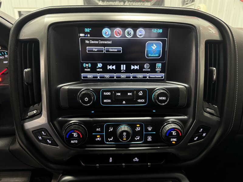 2017 Chevrolet Silverado 1500 LTZ   - Photo 14 - Rochelle, IL 61068