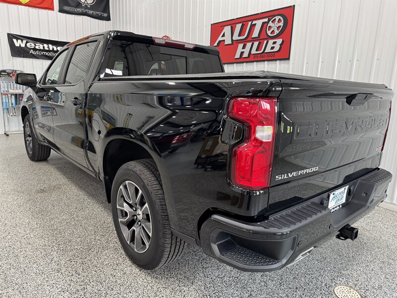 2020 Chevrolet Silverado 1500 RST - Photo 4 - Rochelle, IL 61068