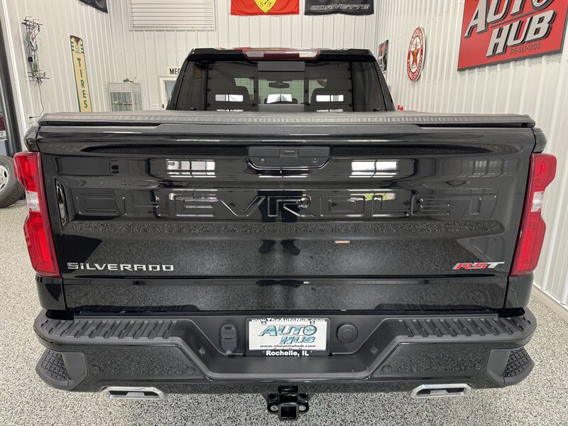 2020 Chevrolet Silverado 1500 RST - Photo 6 - Rochelle, IL 61068