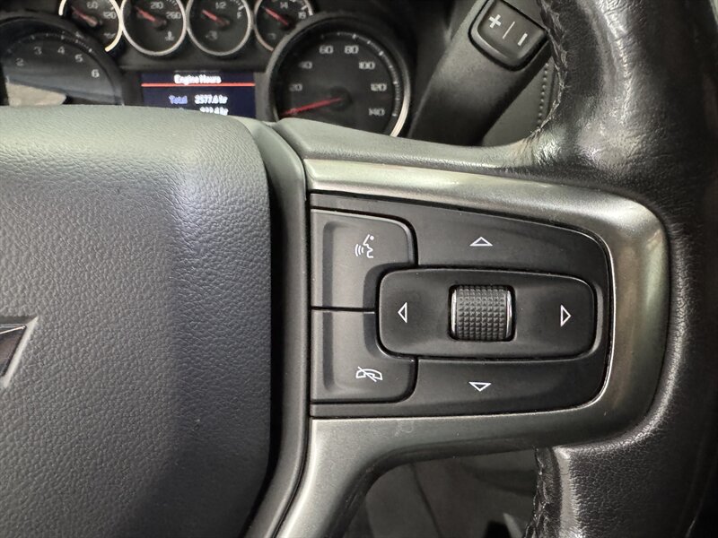 2020 Chevrolet Silverado 1500 RST - Photo 12 - Rochelle, IL 61068