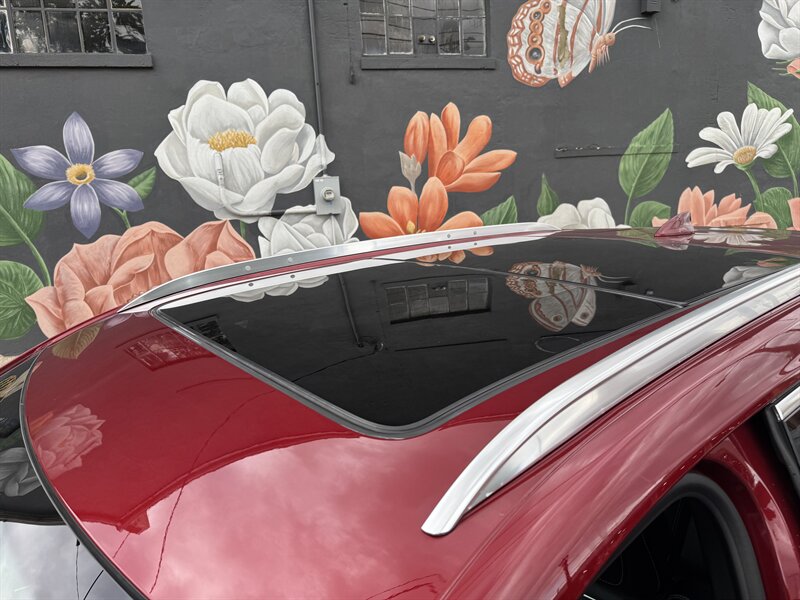 2020 Cadillac XT4 Premium Luxury - Photo 17 - Rochelle, IL 61068