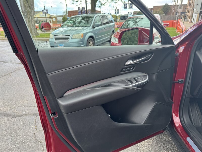 2020 Cadillac XT4 Premium Luxury - Photo 23 - Rochelle, IL 61068