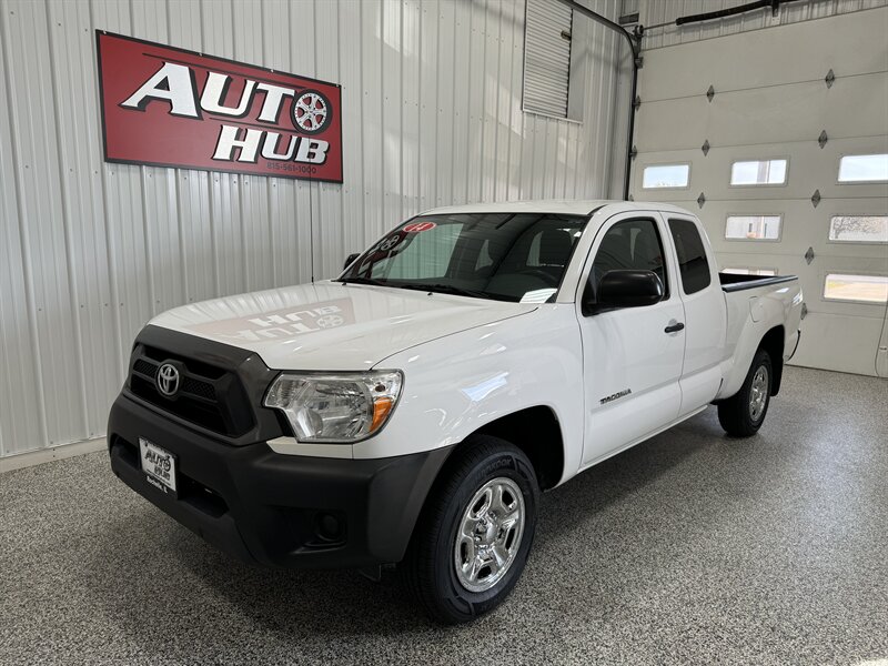 2014 Toyota Tacoma   - Photo 1 - Rochelle, IL 61068