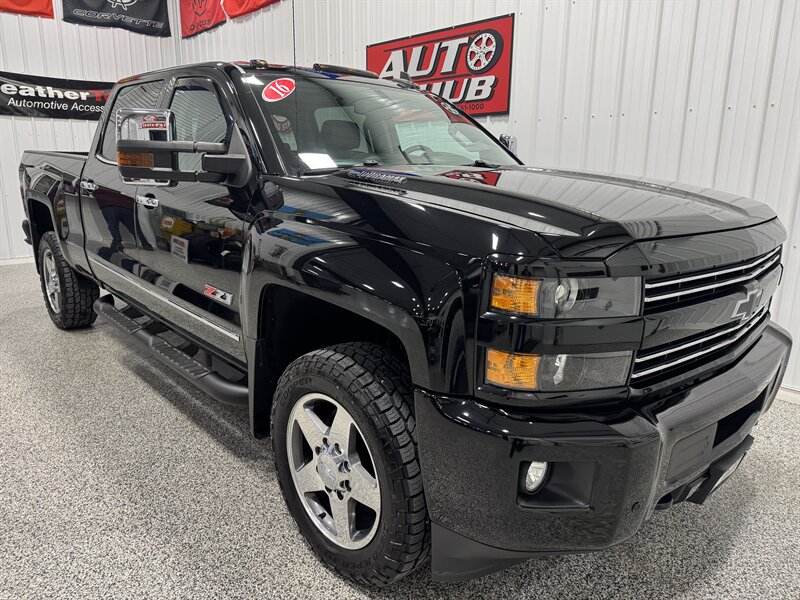 2016 Chevrolet Silverado 2500HD LTZ   - Photo 6 - Rochelle, IL 61068