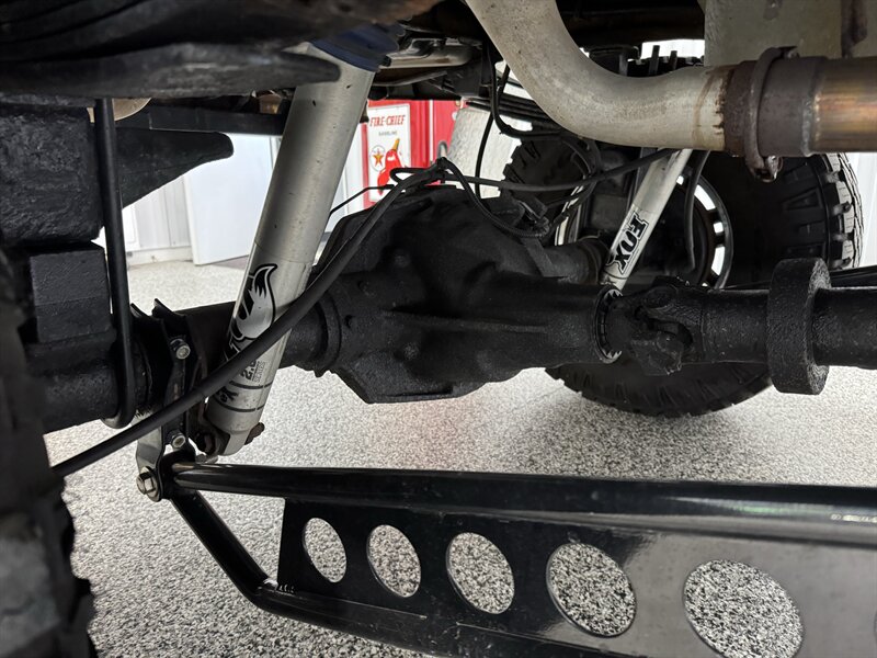 1997 Ford F-350 XL 4dr XL   - Photo 20 - Rochelle, IL 61068