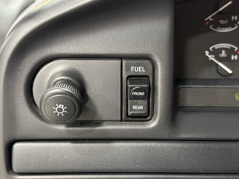 1997 Ford F-350 XL 4dr XL   - Photo 11 - Rochelle, IL 61068