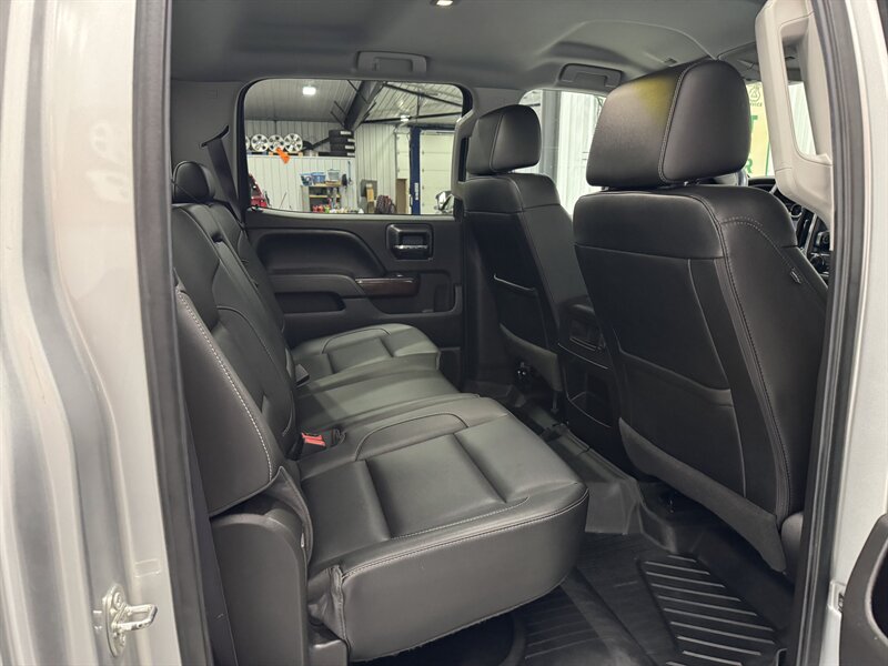 2016 GMC Sierra 2500 SLT - Photo 15 - Rochelle, IL 61068