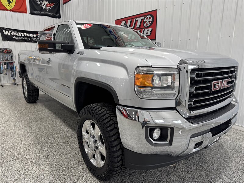 2016 GMC Sierra 2500 SLT - Photo 4 - Rochelle, IL 61068