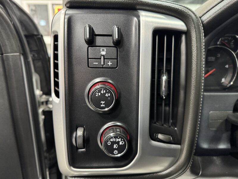 2016 GMC Sierra 2500 SLT - Photo 10 - Rochelle, IL 61068