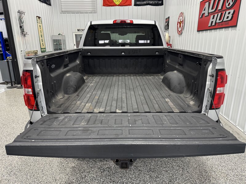 2016 GMC Sierra 2500 SLT - Photo 22 - Rochelle, IL 61068