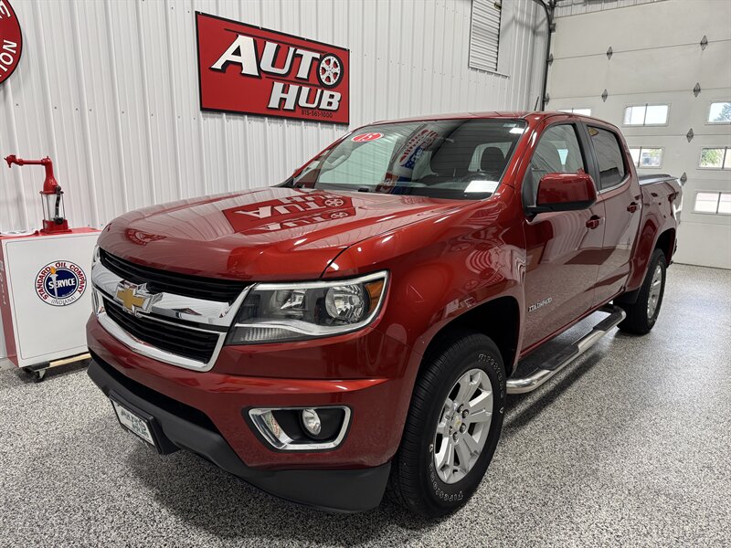 2015 Chevrolet Colorado LT - Photo 2 - Rochelle, IL 61068