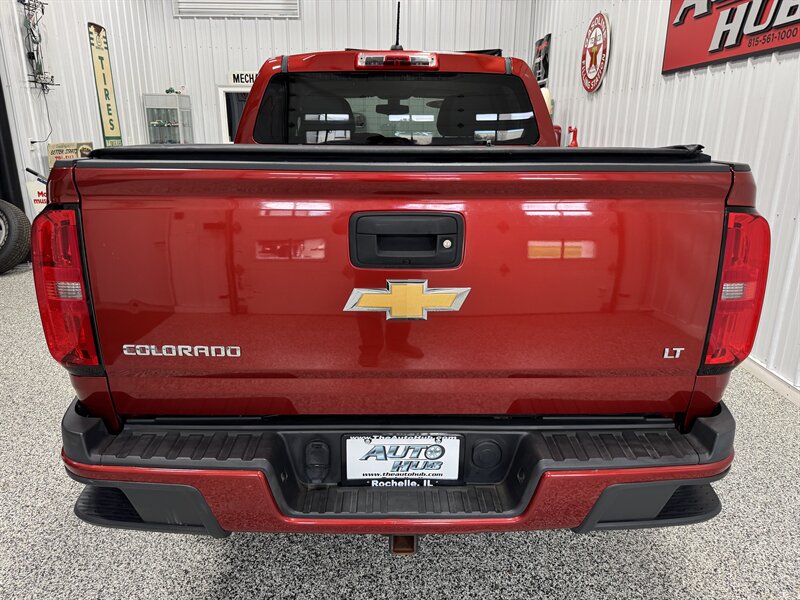 2015 Chevrolet Colorado LT - Photo 17 - Rochelle, IL 61068