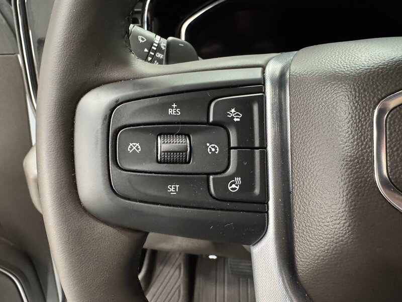 2025 GMC Sierra 1500 SLT X31 Off Road Pkg - Photo 8 - Rochelle, IL 61068