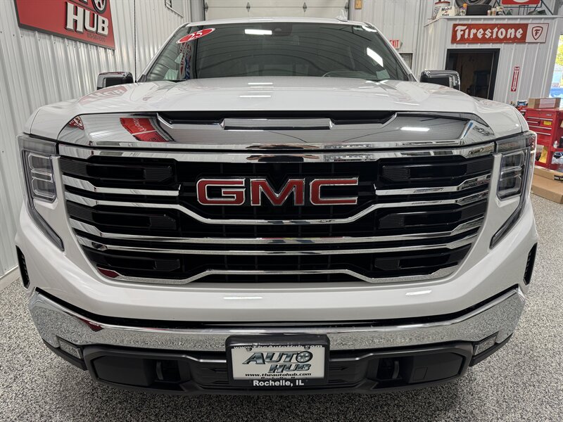 2025 GMC Sierra 1500 SLT X31 Off Road Pkg - Photo 20 - Rochelle, IL 61068