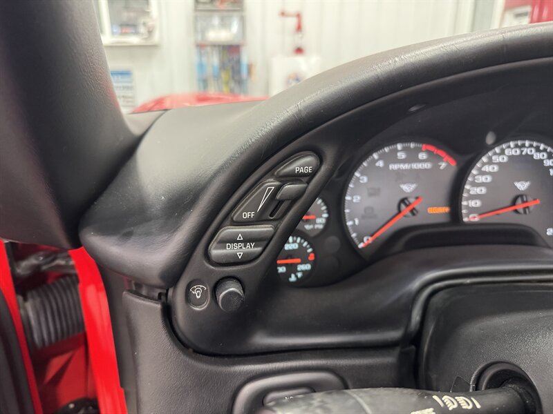 2002 Chevrolet Corvette   - Photo 14 - Rochelle, IL 61068
