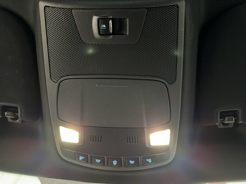 2018 Ford F-150 XLT - Photo 13 - Rochelle, IL 61068