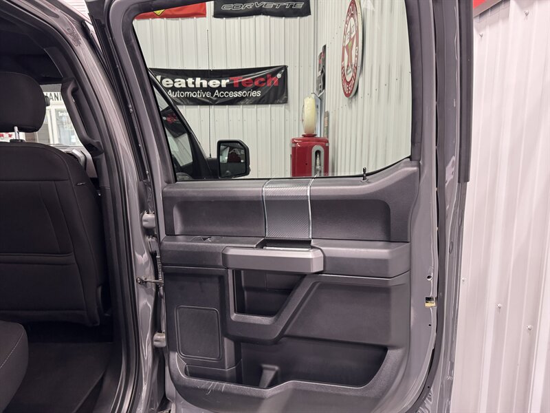 2018 Ford F-150 XLT - Photo 28 - Rochelle, IL 61068