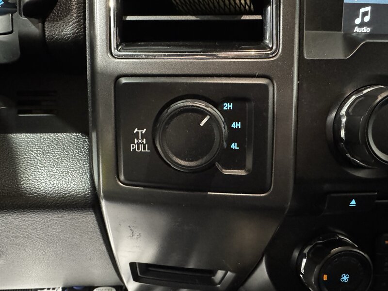 2018 Ford F-150 XLT - Photo 12 - Rochelle, IL 61068