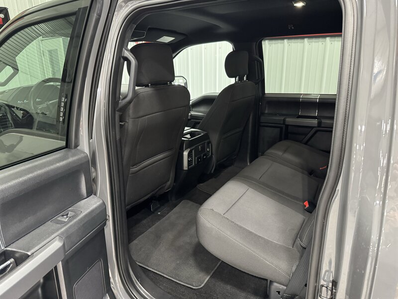 2018 Ford F-150 XLT - Photo 14 - Rochelle, IL 61068