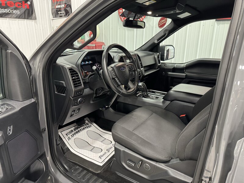 2018 Ford F-150 XLT - Photo 6 - Rochelle, IL 61068