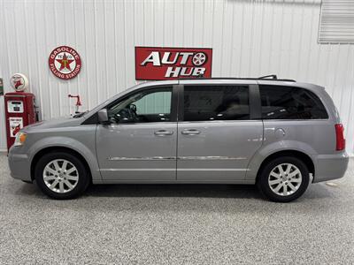 2014 Chrysler Town & Country Touring Van