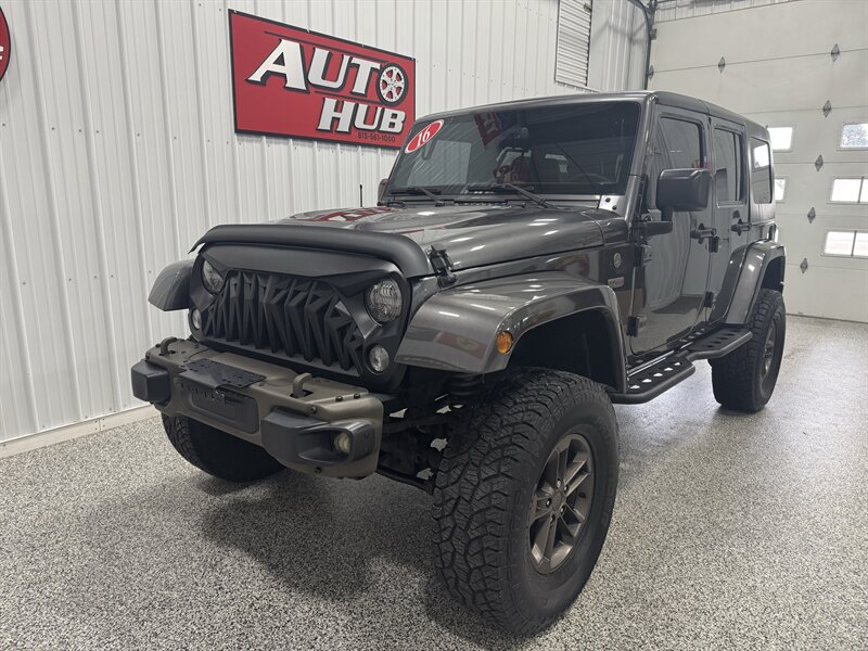 2016 Jeep Wrangler Unlimited Sahara 75th Anniversary - Photo 2 - Rochelle, IL 61068