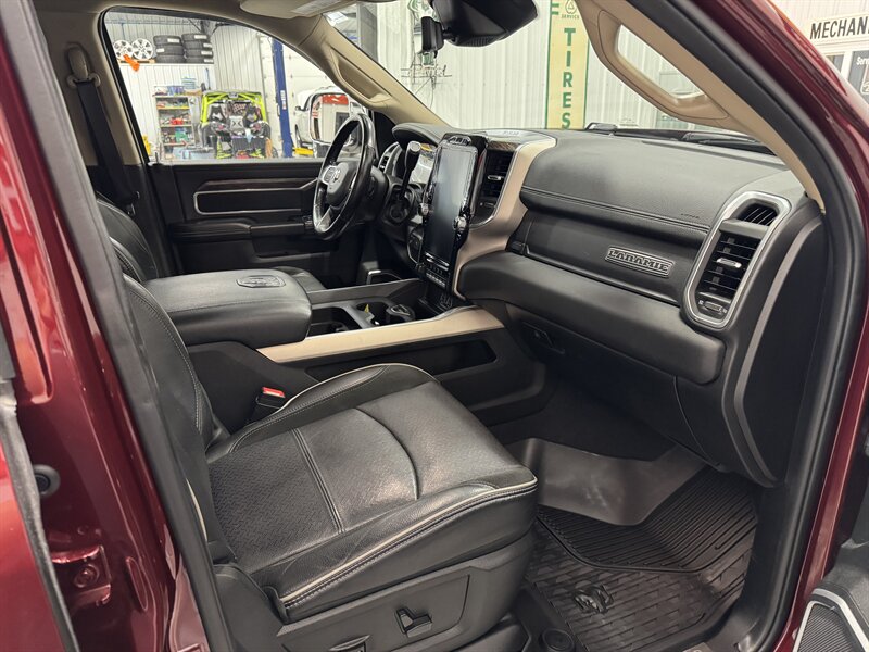 2021 RAM 3500 Laramie   - Photo 15 - Rochelle, IL 61068