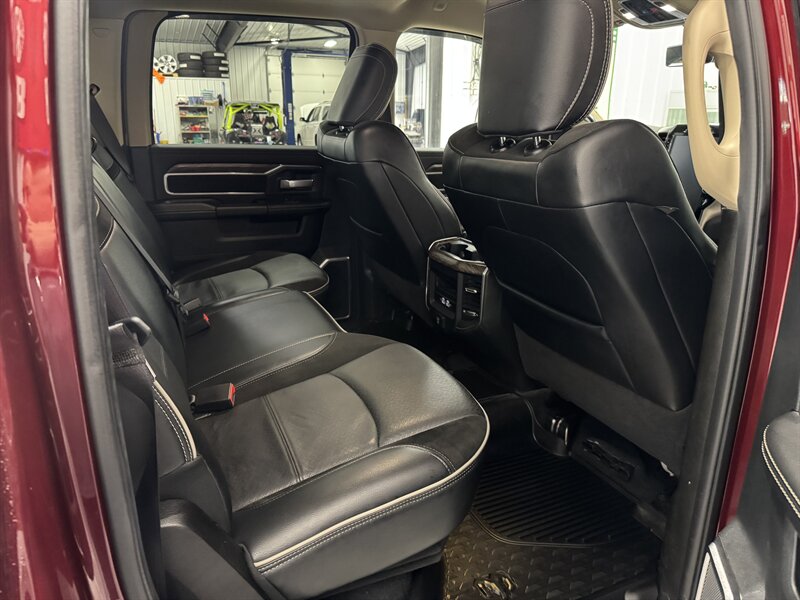 2021 RAM 3500 Laramie   - Photo 14 - Rochelle, IL 61068