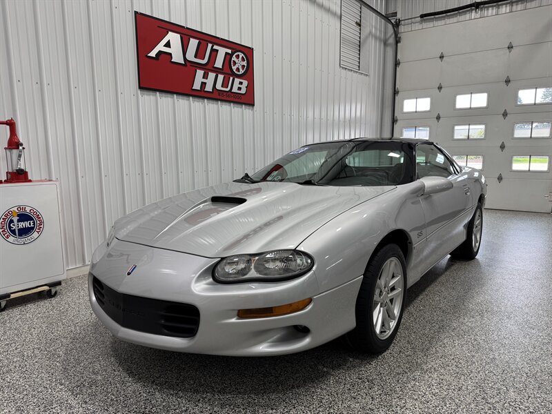 2002 Chevrolet Camaro Z28 Super Sport   - Photo 2 - Rochelle, IL 61068
