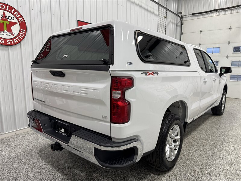 2022 Chevrolet Silverado 1500 LT   - Photo 19 - Rochelle, IL 61068