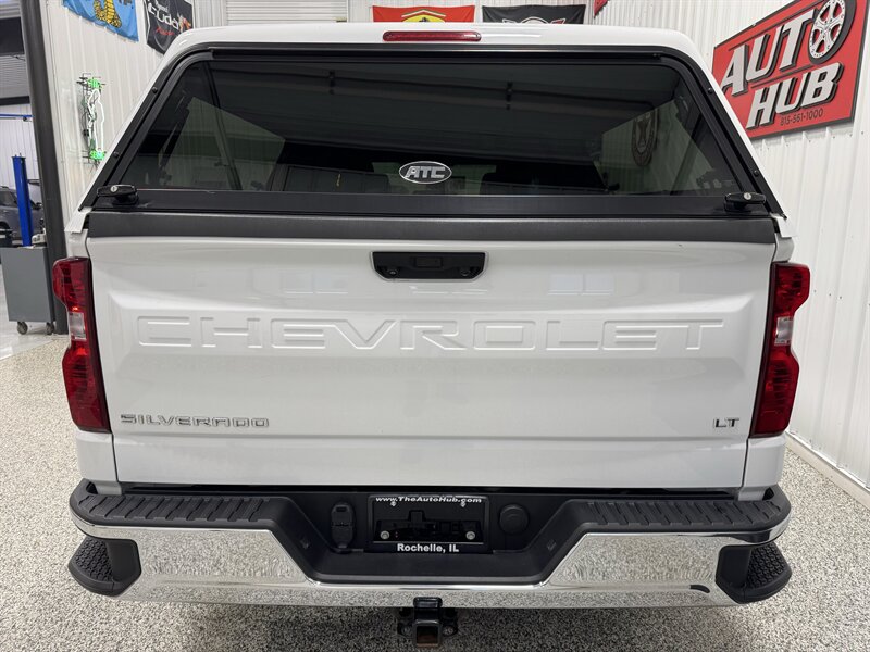 2022 Chevrolet Silverado 1500 LT   - Photo 18 - Rochelle, IL 61068