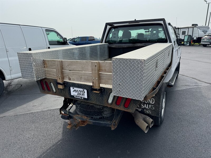 2011 Ford F-250 XL - Photo 4 - Rochelle, IL 61068