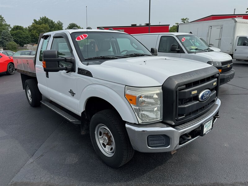 2011 Ford F-250 XL - Photo 3 - Rochelle, IL 61068