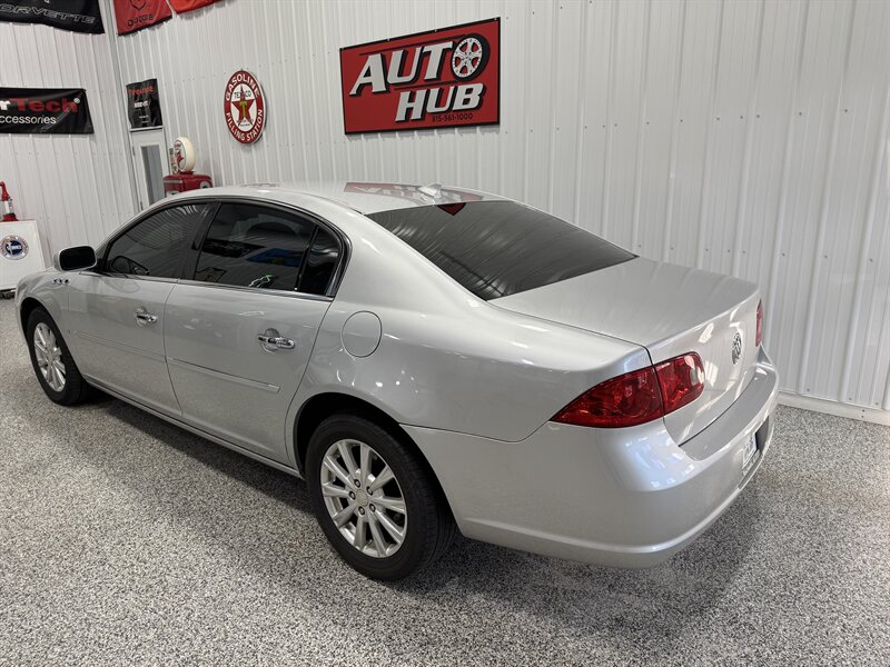 2009 Buick Lucerne CX   - Photo 13 - Rochelle, IL 61068