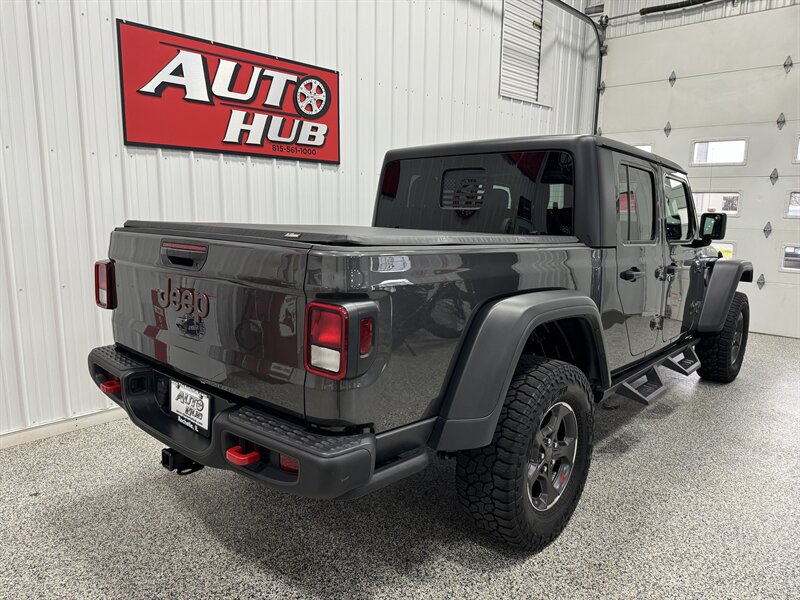 2023 Jeep Gladiator Rubicon   - Photo 9 - Rochelle, IL 61068