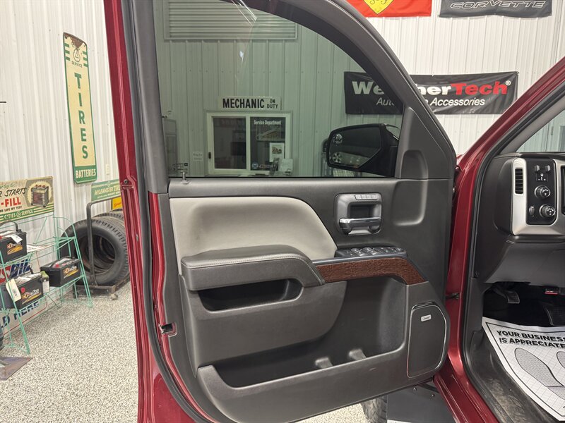 2018 GMC Sierra 1500 SLT - Photo 27 - Rochelle, IL 61068
