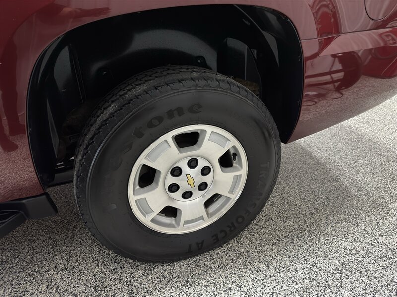 2008 Chevrolet Suburban - Photo 20 - Rochelle, IL 61068