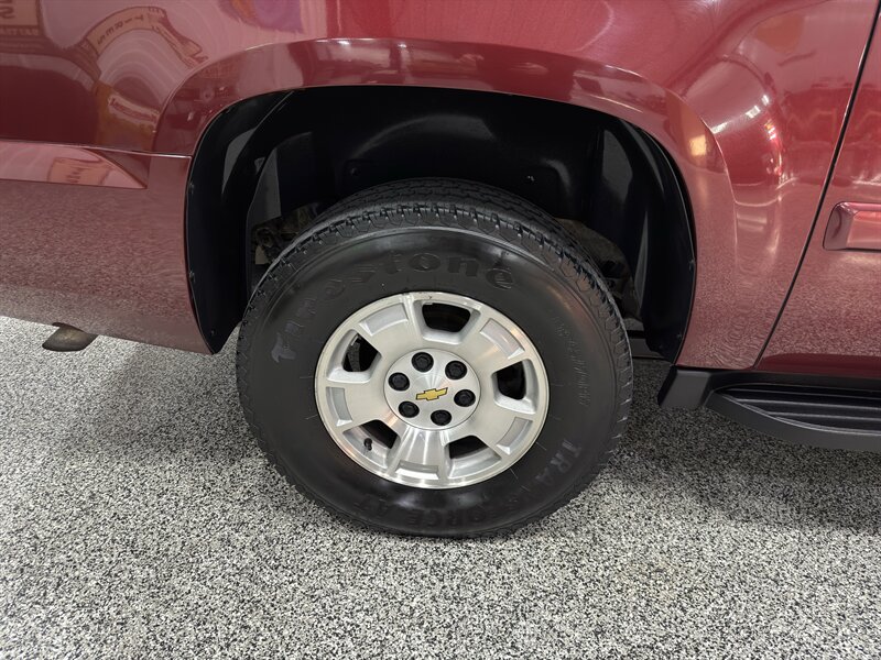 2008 Chevrolet Suburban - Photo 18 - Rochelle, IL 61068