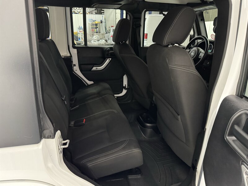 2015 Jeep Wrangler Sahara   - Photo 13 - Rochelle, IL 61068