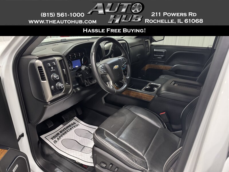 2017 Chevrolet Silverado 1500 High Country photo 36