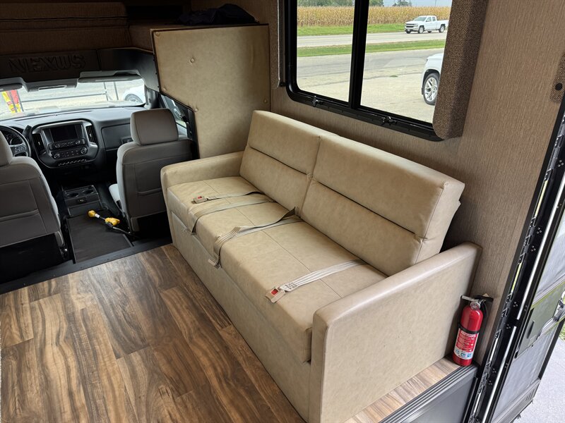 2021 Nexus Rebel 30R - Photo 14 - Rochelle, IL 61068