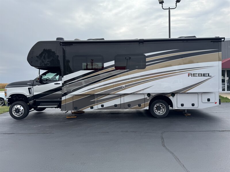 2021 Nexus Rebel 30R - Photo 7 - Rochelle, IL 61068