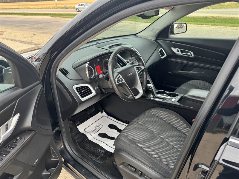 2015 GMC Terrain SLE-2   - Photo 6 - Rochelle, IL 61068