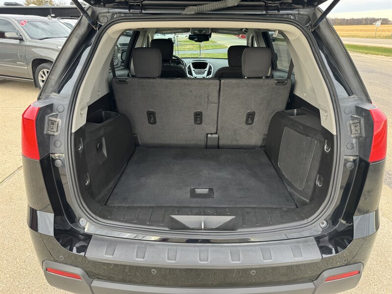2015 GMC Terrain SLE-2   - Photo 13 - Rochelle, IL 61068