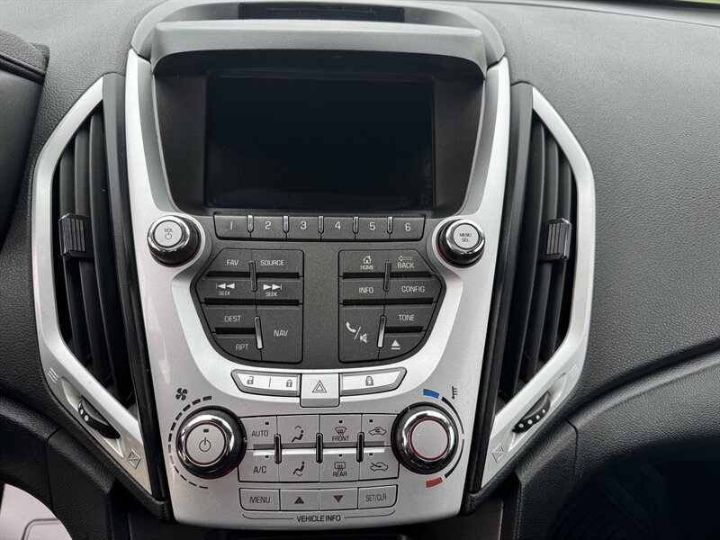 2015 GMC Terrain SLE-2   - Photo 10 - Rochelle, IL 61068