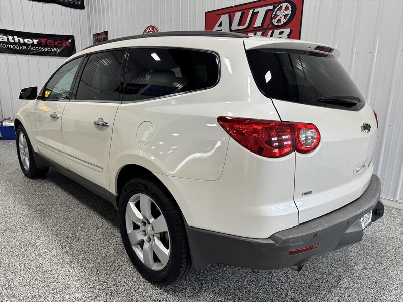 2011 Chevrolet Traverse LTZ - Photo 18 - Rochelle, IL 61068