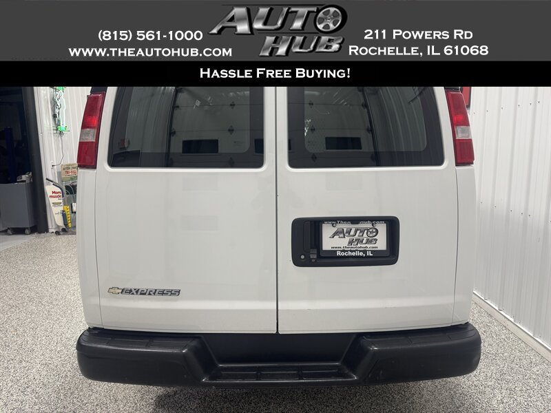 2019 Chevrolet Express 2500 Van photo 27