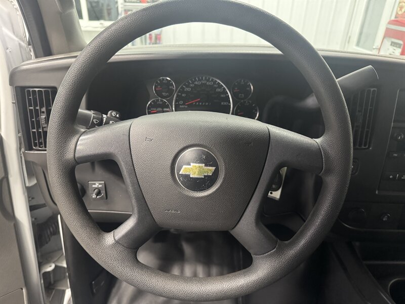 2019 Chevrolet Express 2500   - Photo 15 - Rochelle, IL 61068