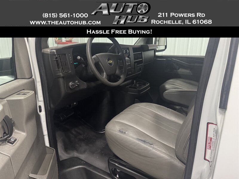 2019 Chevrolet Express 2500 Van photo 33